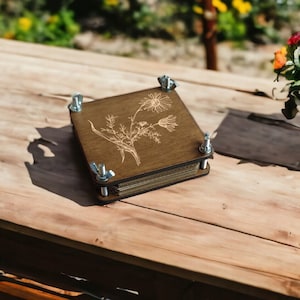 Pocket flower press chamomile draw, mini botanical press drying plants and flowers, flower press kit, birthday gift, Mothers day gift,  mg1