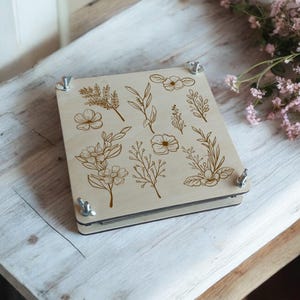 Regalo de cumpleaños, kit de prensa de flores botánicas, mini prensa botánica para secar plantas y flores, regalo de jardín para el día de la madre, diferentes colores, 6 x 6 pulgadas