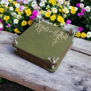 Pocket flower pressing kit, different colors, wooden pocket leaf press, plant press herbarium, birthday gift, Mothers day gift,  mg4