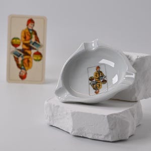 Cinzeiro de cerâmica / cinzeiro de porcelana / carimbo de porcelana GDR / decoração vintage / acessórios para cartas de baralho / Ostalgie / década de 1950
