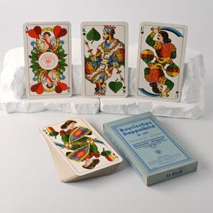 Tarock // Schafkopf // Altenburg playing cards // Bavarian double picture // German deck // reverse side &quot;Coat of arms&quot; // 1940s