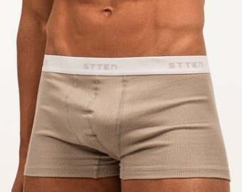 Taupefarbene Herren-Unterhose aus gerippter 190g/m² Baumwolle // Herren Unterwäsche // Hergestellt in Europa