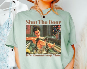Chemise livresque romantique romantique Reader Book Addict Amoureux des livres Cadeau livresques pour elle Livres épicés Romance sombre Chemise noire Cadeau BookTok
