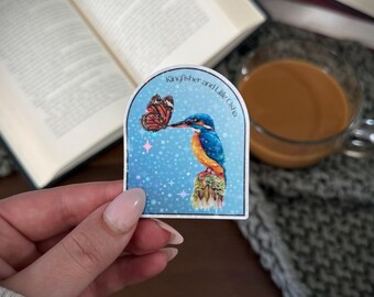 Pegatina de vinilo de Kingfisher y Little Osha / Pegatina de libros inspirada en Quicksilver