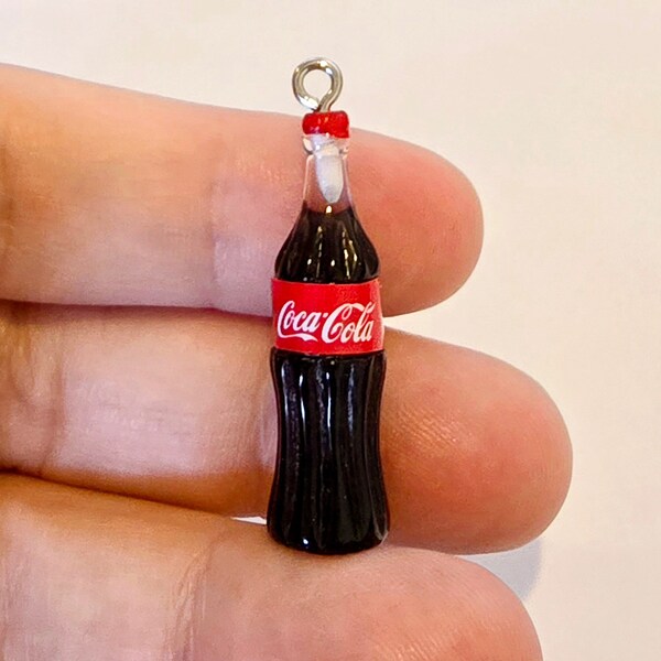 Resin Coca Cola Bottle Charm, Miniature Coke Bottle Charm, Soda Pop Charm, Old Fashion Soft Drink Charms, Red