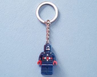 Mini figurine de super-héros porte-clés, accessoire de sac à dos personnalisé, porte-clés personnalisé, accessoires de porte-clés, porte-clés à breloque pour lui/elle