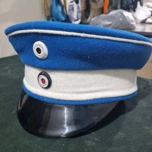 Niemiecka/Pruska czapka oficerska kawalerii ciężkiej z I wojny światowej w stylu Bismarcka, wszystkie rozmiary