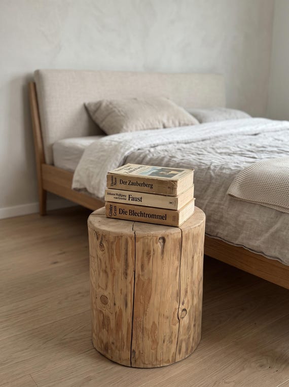 Rustikaler Baumstamm Nachttisch, Beistelltisch, Holzstamm Hocker, Pflanzenständer, Naturholz Deko, Boho Landhaus