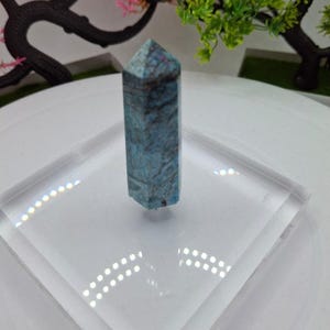 Beautiful Phoenix Blue Stone Display Tower 2-1/2 Inch