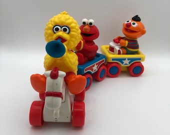 Jouet à tirer en train, Sesame Street, vintage des années 1980 - Big Bird, Elmo & Ernie - Tyco Preschool