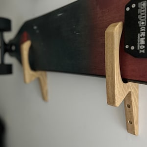 Skimboard wall mount shop