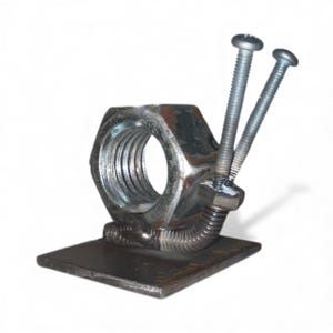 Escultura de caracol de acero soldado: Arte de acero americano