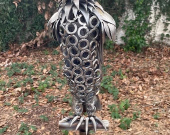 Escultura de halcón hecha con cubiertos de acero - Hecha a medida