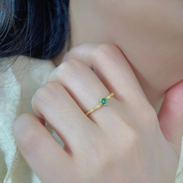 Engraved 14K Gold Emerald Cut Engagement Rings for Women, Vintage Ring, Dainty Gold Ring, Minimalist Anniversary Ring, Promise Ring