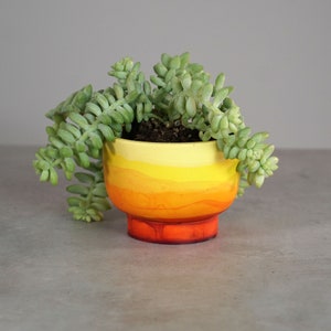 Jardinera de interior, maceta, jardinera ombré, jardinera decorativa pequeña, desierto del Sahara en tonos amarillos y naranjas