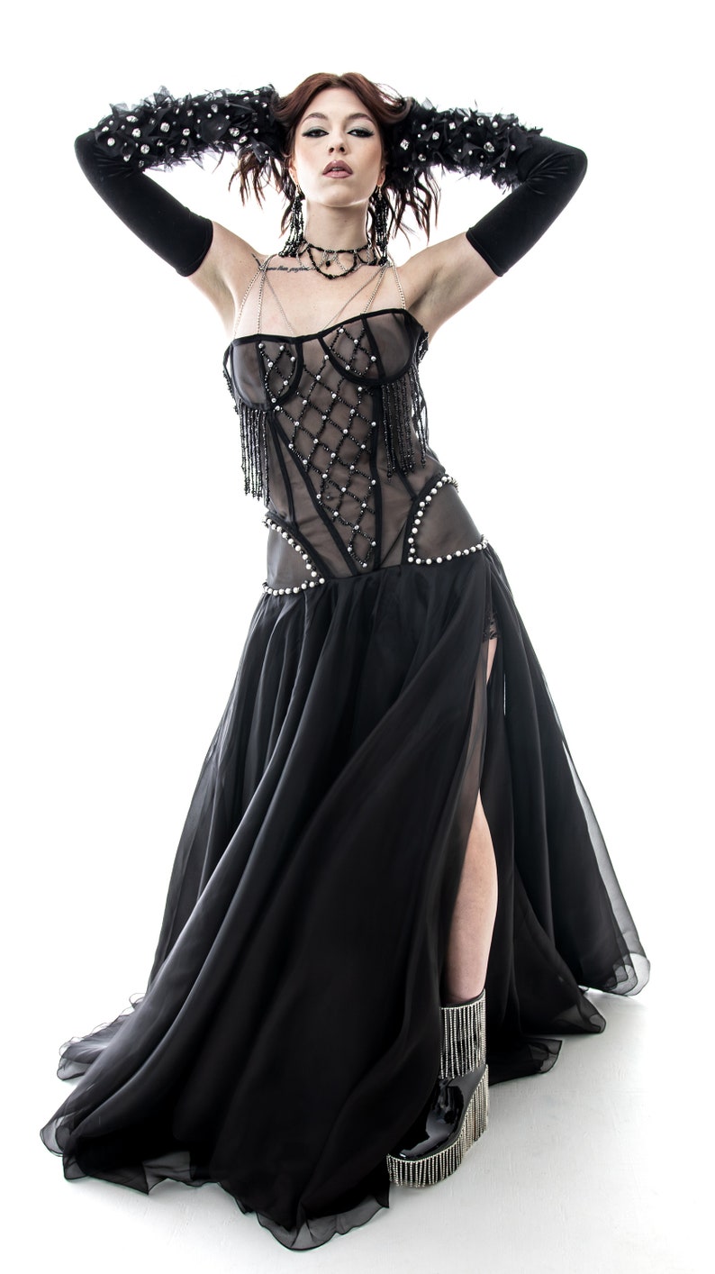 Gala or event gown black silk organza and hand beaded bodice zdjęcie 3