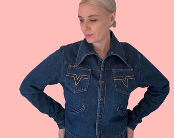 Vintage 1970s Blues union denim jacket /  approx Size 8