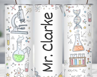 Vaso PNG para profesor de ciencias, vaso delgado de 20 oz con nombre personalizado para sublimación, regalo para profesor, temática de química de laboratorio de ciencias, regalo para la vuelta al cole