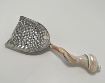 Artisan Seashell Handle Serving Scoop, Luxury Sugar or Ice Scoop for Tea Party