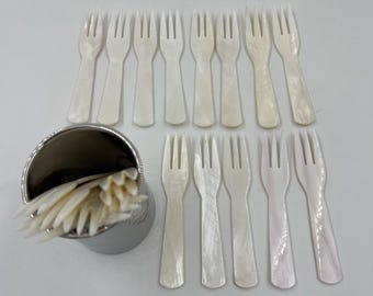 100 pcs Wholesale 11 cm White Mother of Pearl Fork use for Fruit & Dessert