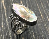 Art Nouveau-Inspired Vintage Sterling Silver Ring with Abalone Blister Pearl, Size 8.25