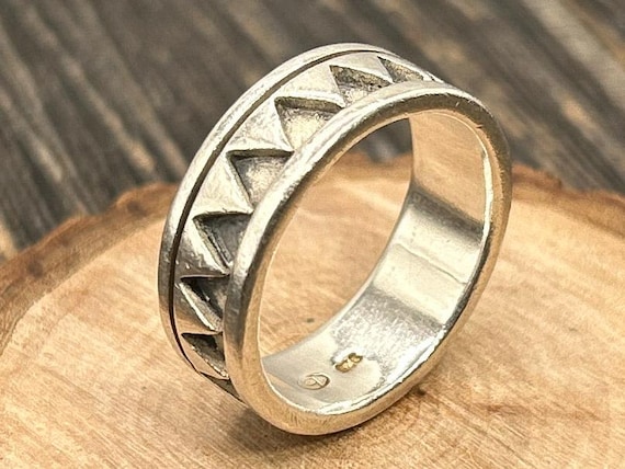 Vintage Boma Sterling Silver Wide Band Ring, Geometric Sawtooth Pattern, 9.6g Heavy Minimalist Jewelry