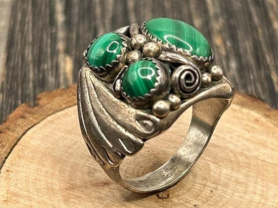 Vintage Sterling Silver Malachite Ring Size 11, Heavy 19.2g Southwestern Statement Band, Three Stone Green Gemstone, Navajo Style Fan Design