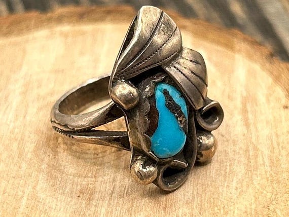 Vintage Bisbee Turquoise Sterling Silver Ring, Size 5 - Authentic Native American Signed Collectible