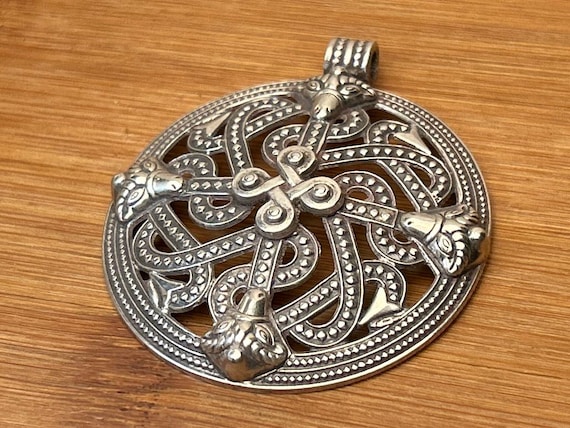 Vintage Kaunis Koru Sterling Silver Pendant Finland Viking Knotwork Animal Motif