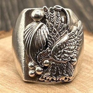 ヴィンテージ Navajo sterling silver リングL536 Frederick Chavez Navajo Sterling Silver Eagle Ring Vintage Native