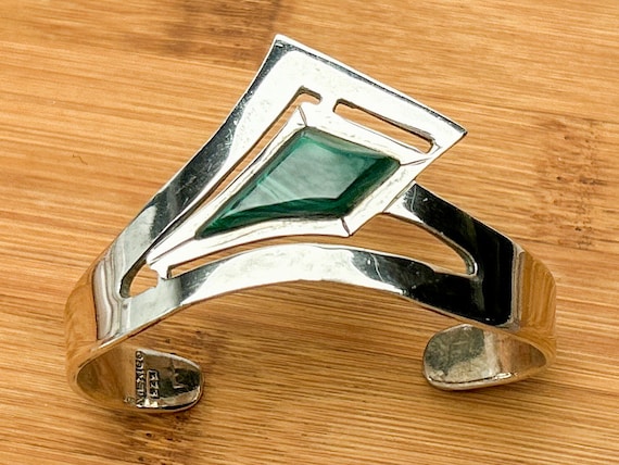 Mexican 925 Sterling Silver Southwestern Bracelet with Malachite Gem