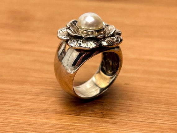 Vintage Sterling Silver Floral Pearl Ring - 3D Flower Motif, Size 7 1/4, 13.2g, Artisan Design