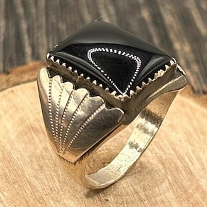 Stunning Vintage Sterling Silver Onyx Statement Ring, Size 10, Marked JCY