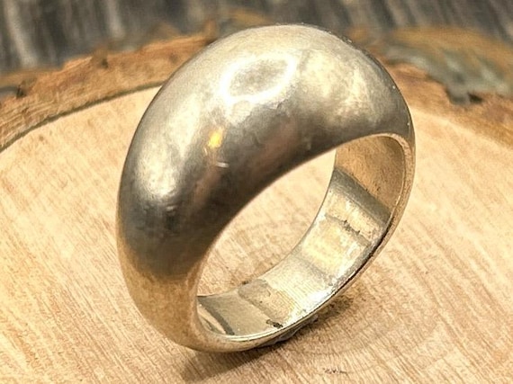 Substantial Sterling Silver Domed Ring - Vintage Quality, Size 6 3/4