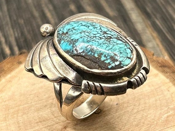Vintage Navajo Turquoise Ring Size 7.5, Sterling Silver Leaf Motif, Signed JA Artisan, 12.5g