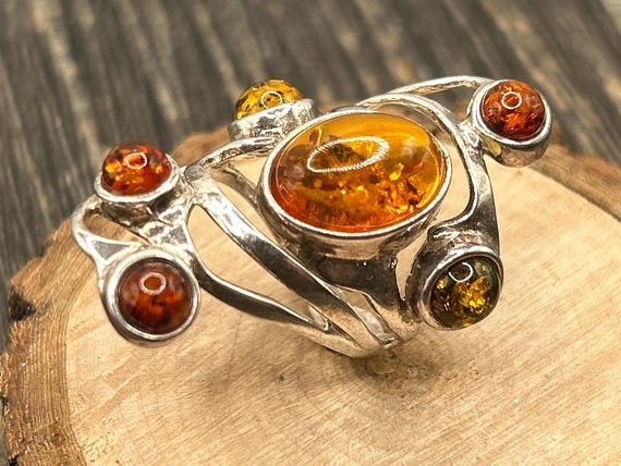 Captivating Vintage Amber & Sterling Silver Coil Ring - US Size 6 1/4 Statement Piece