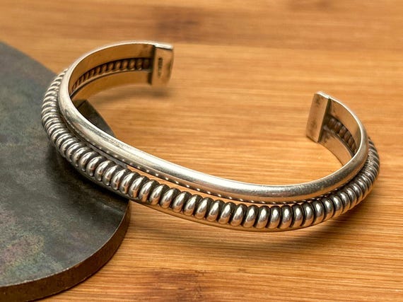 Handcrafted Sterling Silver Cuff Bracelet, 34.6g Ribbed Design | Artisan Jewelry