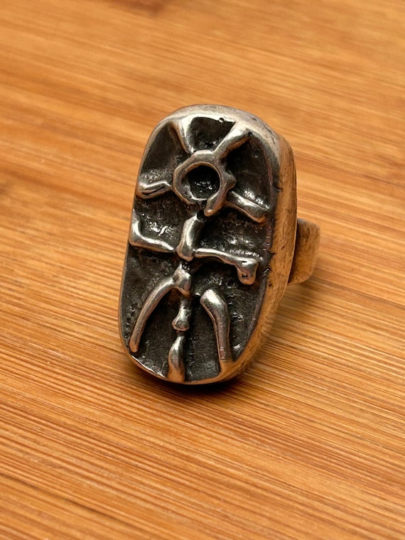 Vintage Sterling Silver Ancient Man Human Design Ring
