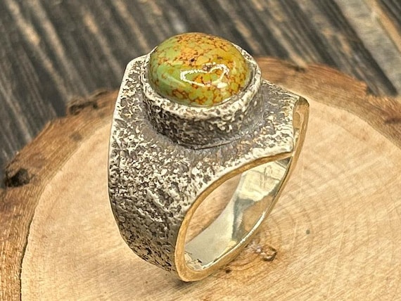 Vintage Southwest Sterling Silver Turquoise Ring Men's Size 11.5 Navajo Style Textured Band