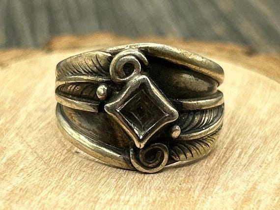 Feather & Scrollwork Ring by Cheryl Wadsworth, Na… - image 2