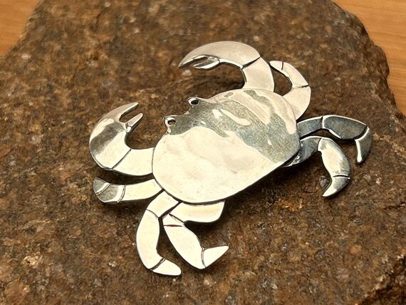 Vintage Sterling Silver Crab Brooch, Handcrafted Animal Pin, FF Maker Mark, 9.2g Nautical Jewelry