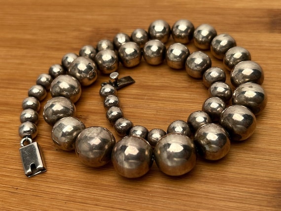 Vintage Taxco Silver Graduated Ball Necklace, 19" Sterling Silver, Mexican Silver Jewelry, TD-29, 925 Silver