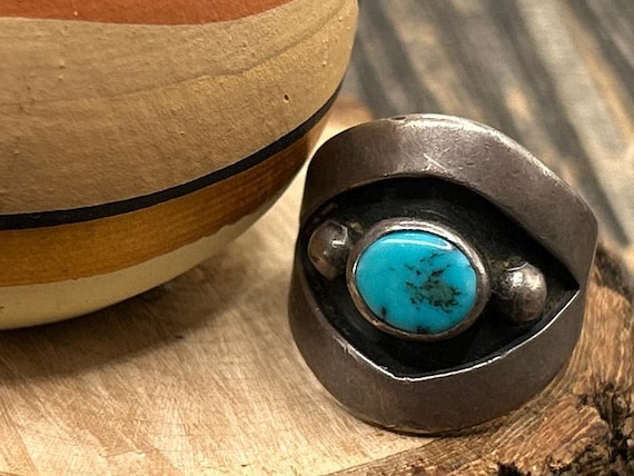 Vintage Sterling Turquoise Ring, Size 7.75, Native American Style Jewelry