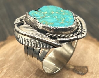Vintage Navajo Turquoise Ring, Sterling Silver Feather Design, Size 10, Artisan Signed