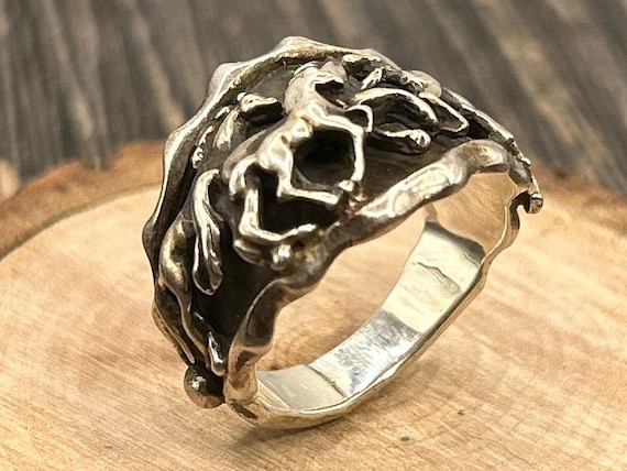 Vintage Running Bear Trading Co. Sterling Silver Wild Horse Ring, Dual Hallmarks RB Bear, Size 10, Running Mustang Artisan Band
