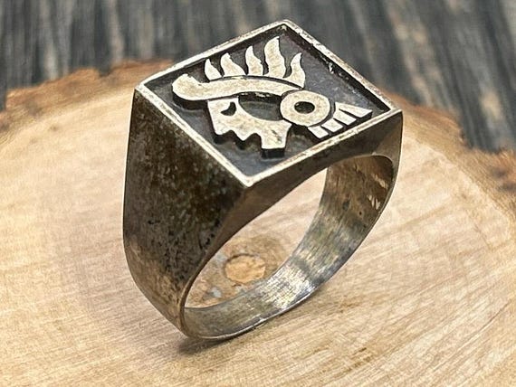 Vintage Taxco Mexico Sterling Silver Signet Ring Tribal Aztec Maya Motif