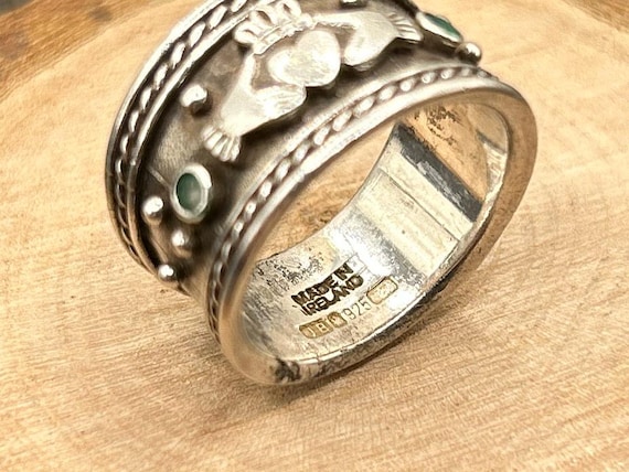 The J.B mark, photographed on a piece