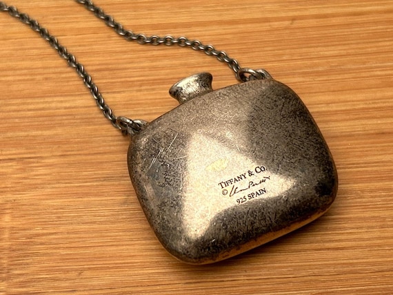 Vintage Tiffany Co Elsa Peretti Flask Pendant Necklace Sterling Silver 925 Spain 24 Inch Chain Designer Signed Jewelry