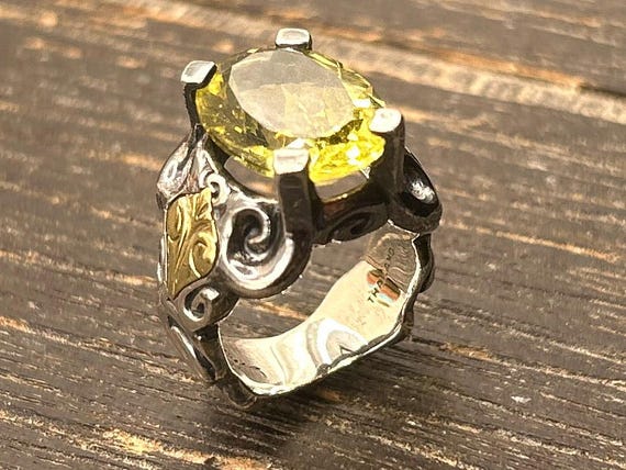 Ann King Sterling Silver and 18K Gold Lemon Quartz Ring, Artisan Scrollwork Design, Signed Ann King, Size 6, 13.33g