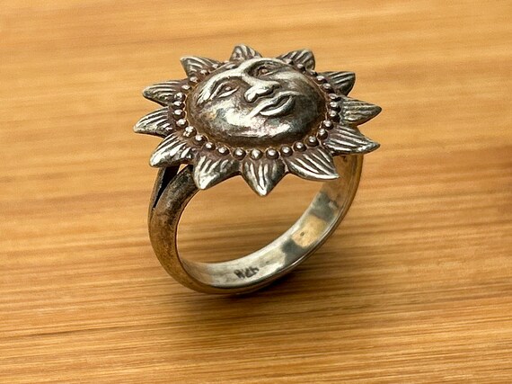 Vintage Sun Face Design Sterling Silver Ring